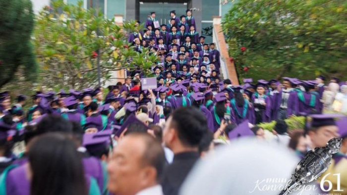 Gaji Terbaik Untuk Fresh Graduate